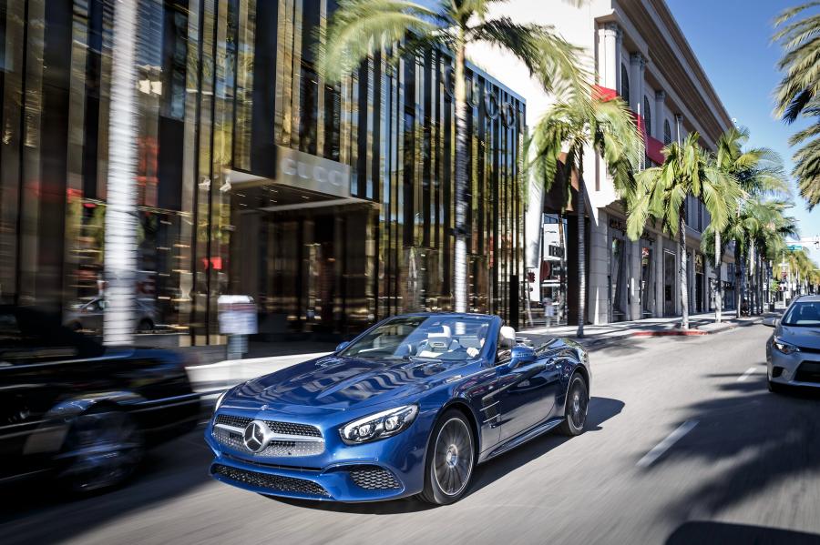  Mercedes-Benz SL500 2015 года  (фото 15 из 22)